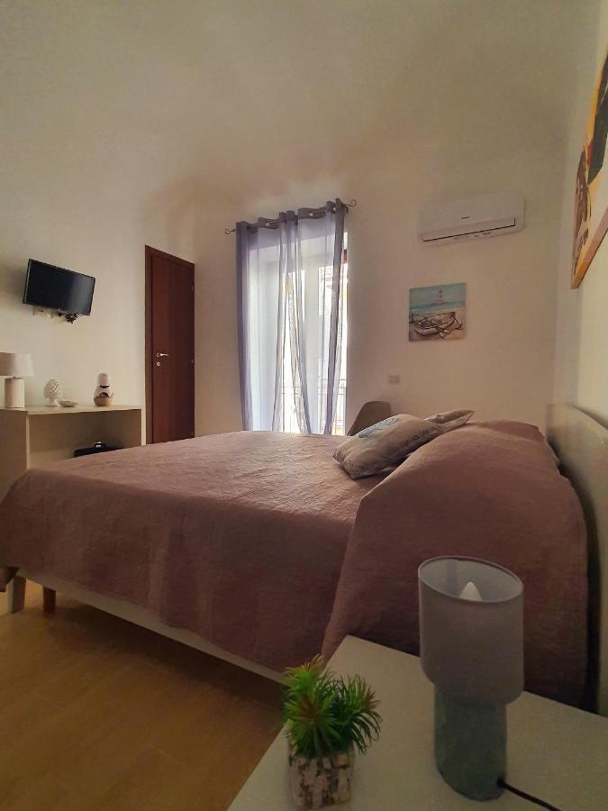 La Casa Di Serafina Santo Stefano di Camastra Buitenkant foto