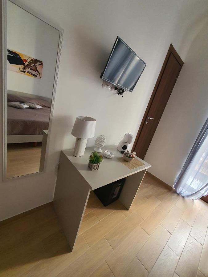 La Casa Di Serafina Santo Stefano di Camastra Buitenkant foto