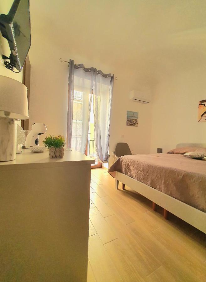La Casa Di Serafina Santo Stefano di Camastra Buitenkant foto