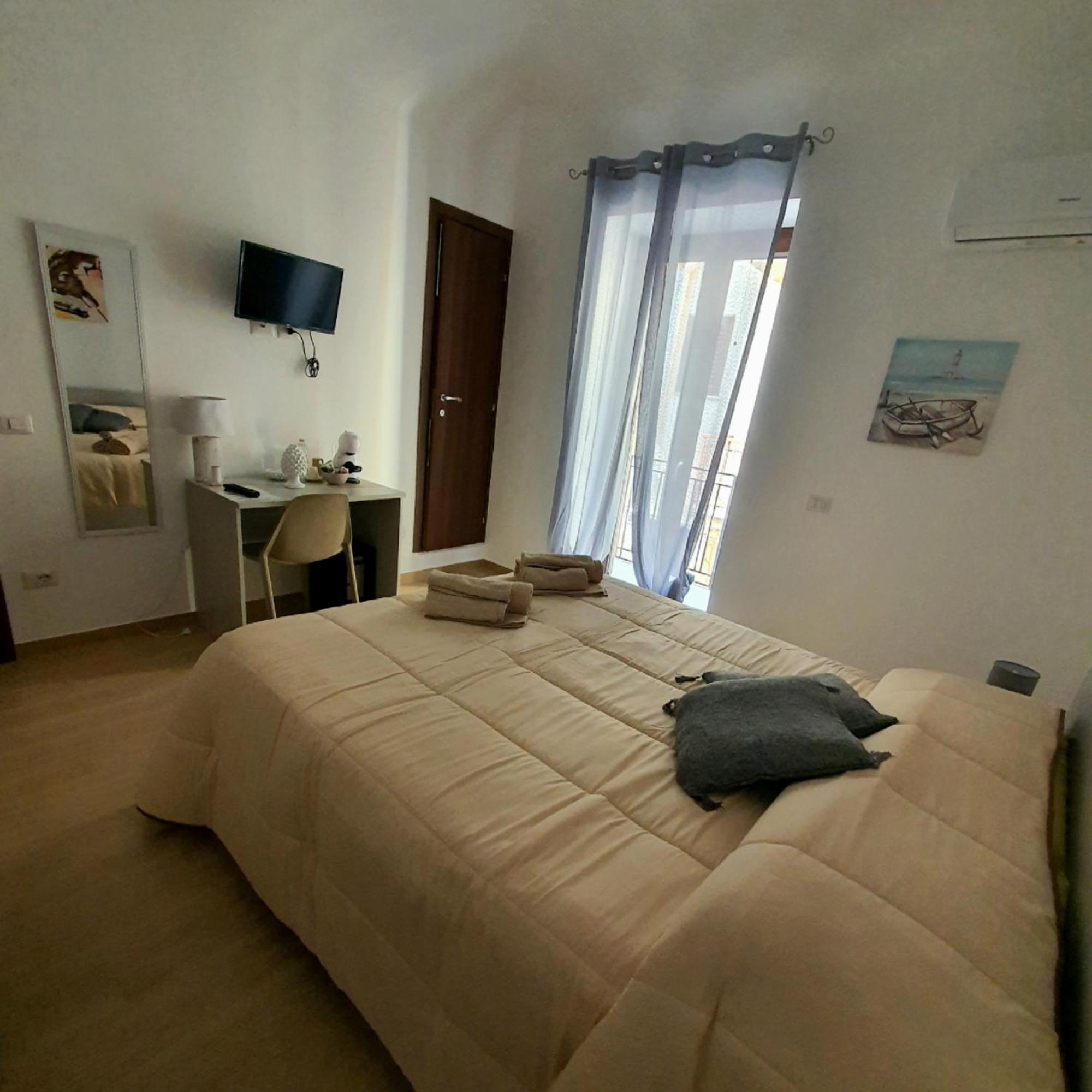 La Casa Di Serafina Santo Stefano di Camastra Buitenkant foto